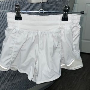 lululemon white 4” shorts size 2